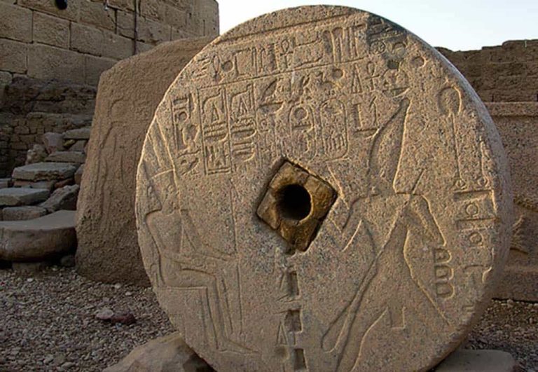 Unveiling the Secrets of the Ancients: Whispers of the Mystic Arts