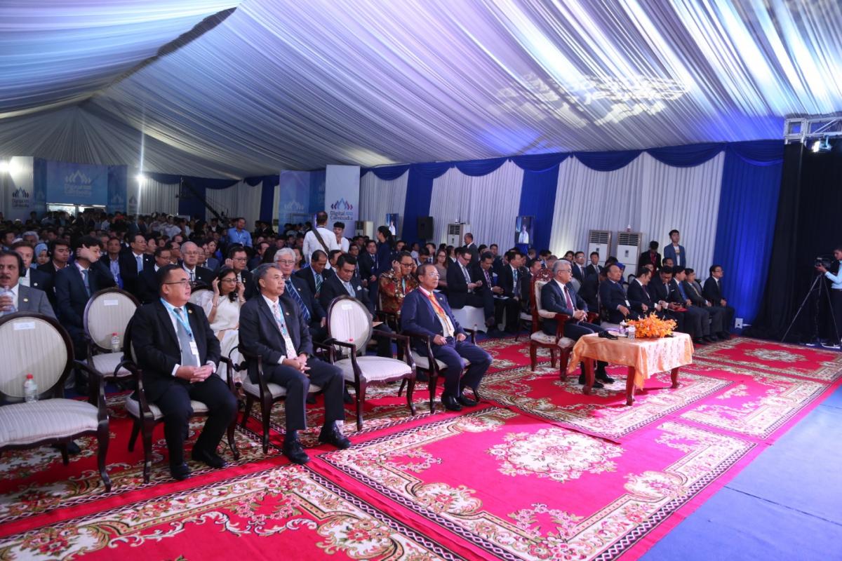Kamboja: Menyambut Era Digital dengan Inovasi