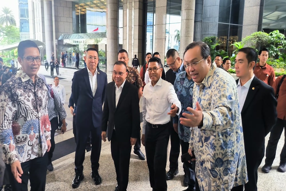 Dasco Tiba-tiba Kunjungi BEI di Tengah Ambruknya IHSG: Apa Langkah Selanjutnya?