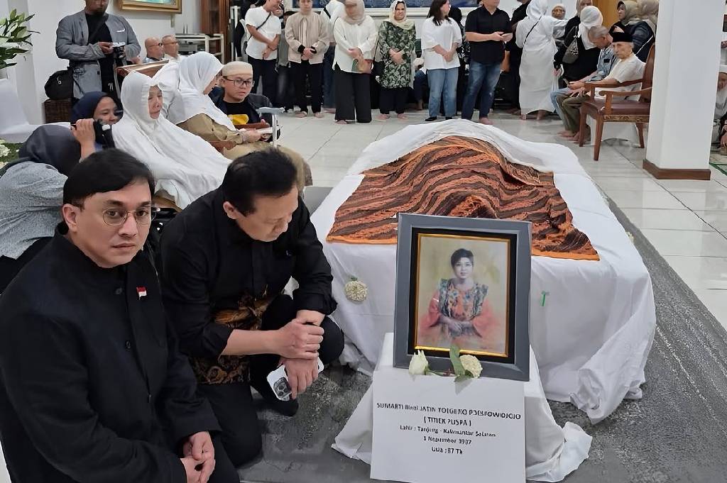 Yovie Widianto Kenang Titiek Puspa: Seorang Pahlawan Musik