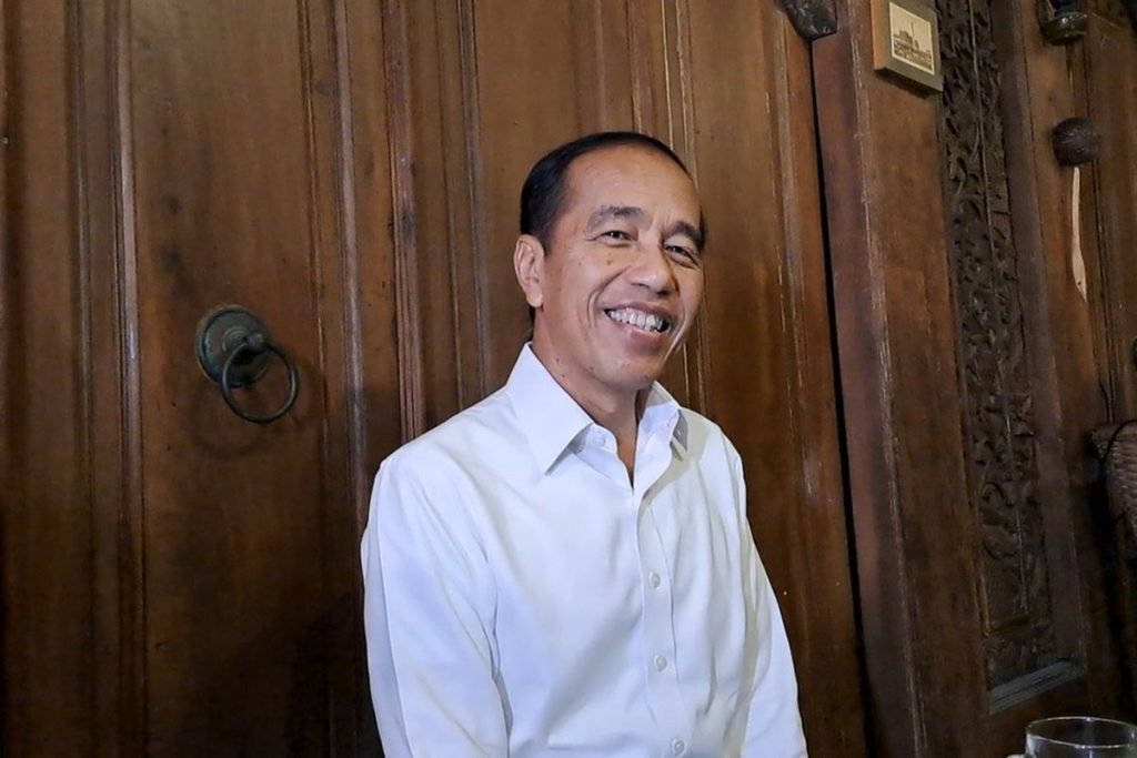 Jokowi Bercanda atau Bersiap? Isyarat Jadi Ketum PSI Bikin Publik Bertanya-tanya