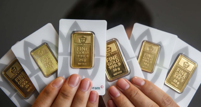 Mengungkap Penyebab: Kenapa Harga Emas Terus Menurun?